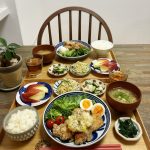 万能調味料に！揚げ鶏のネギ塩レモンだれ