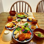 シャキッと食感が美味しい！蓮根の肉巻きフライ